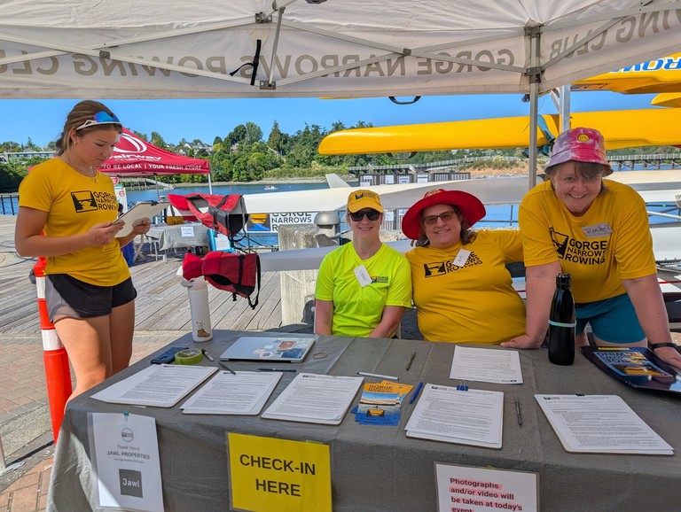 The volunteer tent.