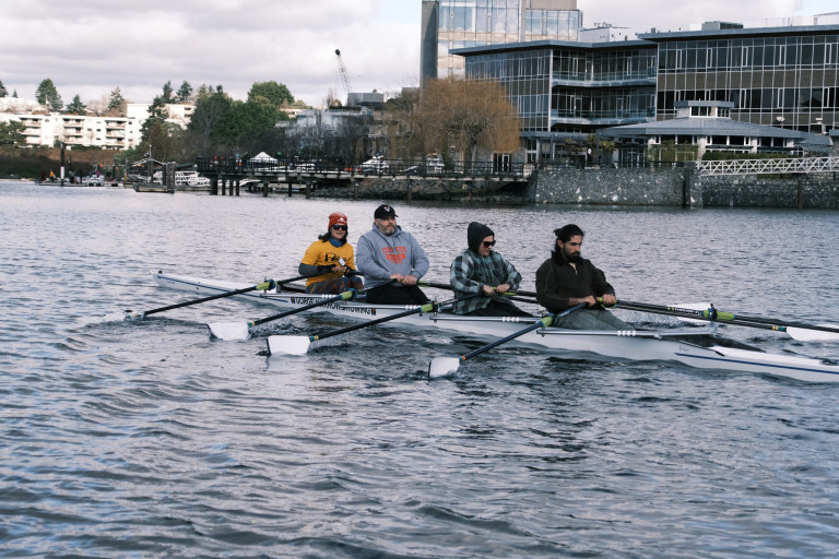 A quad headed north. In the background is Selkirk Village.