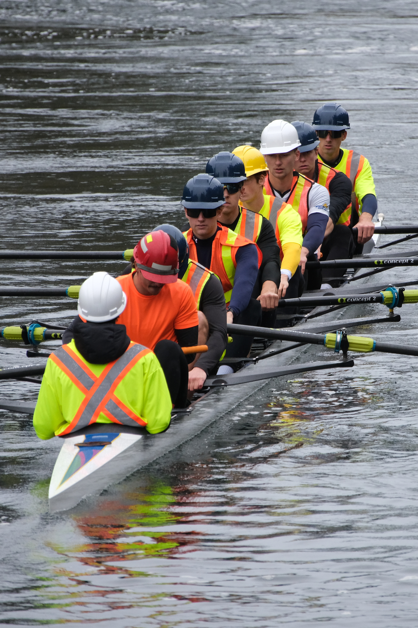 2025 Head of the Gorge rowers at the Tillicum Narrows